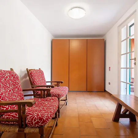 Via Colombo 12 - Trilocale Apartment *