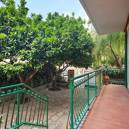Апартаменты Via Colombo 12 - Trilocale