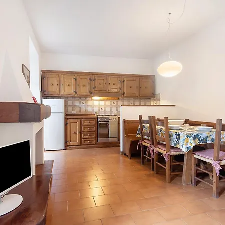 Via Colombo 12 - Trilocale Apartman