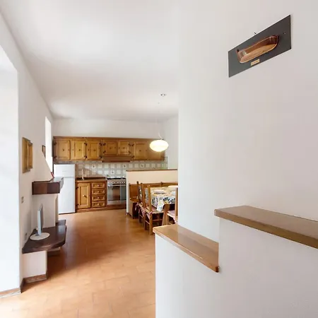 Via Colombo 12 - Trilocale Appartement